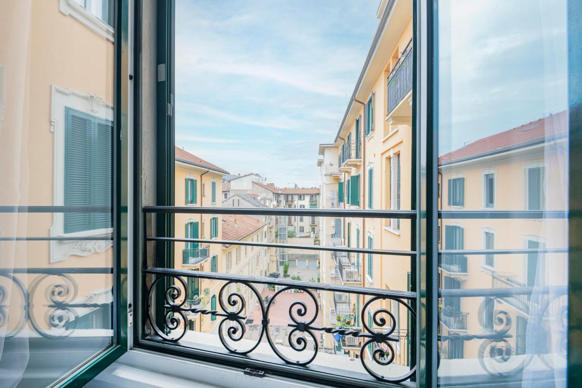 New Flat Fully Furnished In P.Ta Romana Milano Exteriör bild